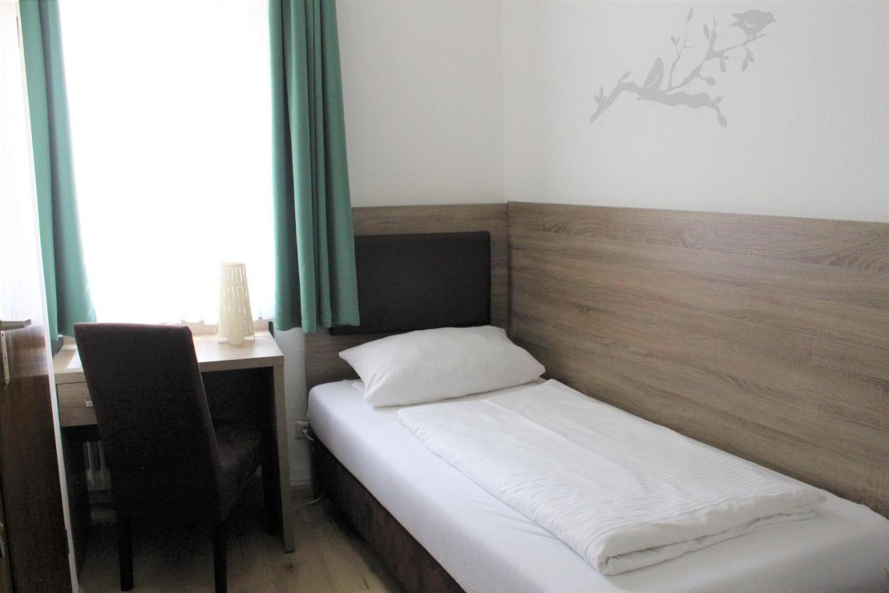 Hotel Ulmer Spatz المظهر الخارجي الصورة