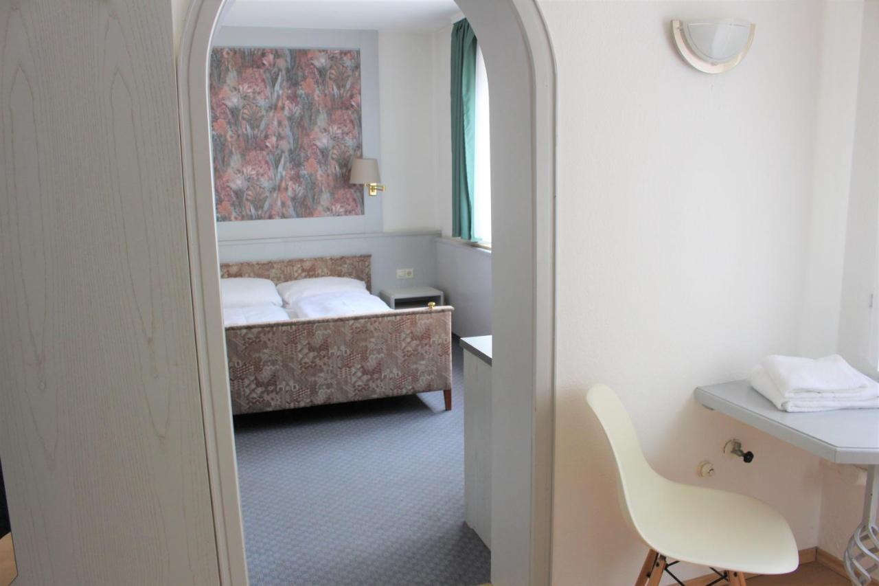 Hotel Ulmer Spatz المظهر الخارجي الصورة