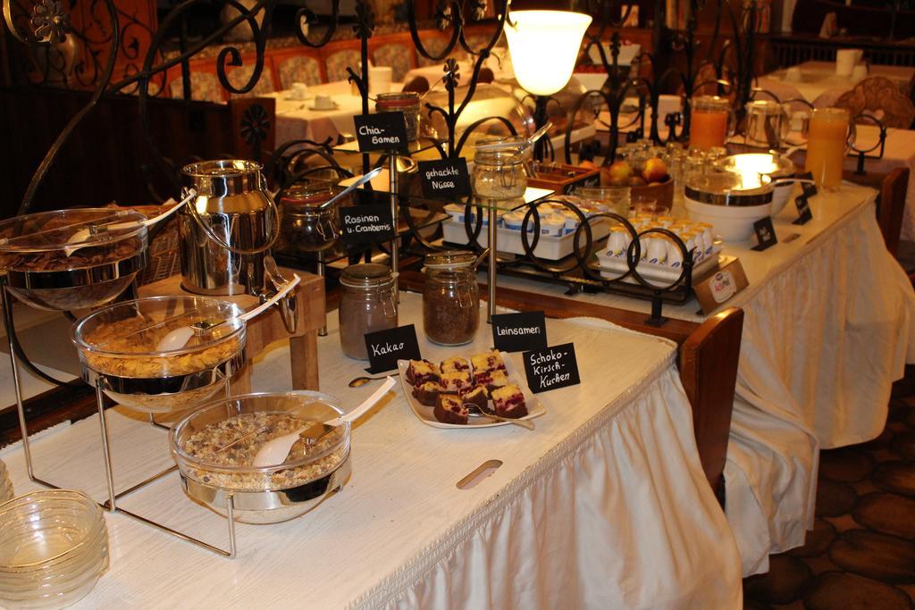 Hotel Ulmer Spatz المظهر الخارجي الصورة